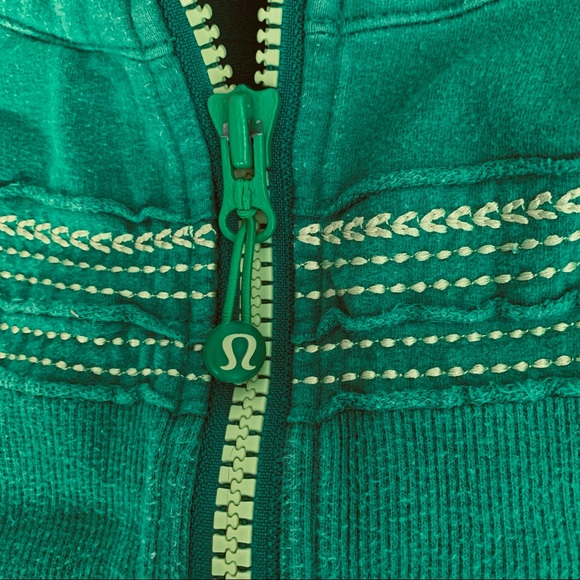 Lululemon | 🌿 Hoodie - Picture 3 of 10